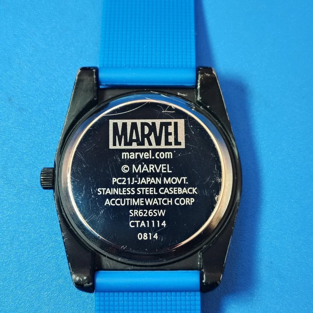 Vintage 2012 Marvel Captain America 41mm Mens Quartz Watch Rubber Strap Restored
